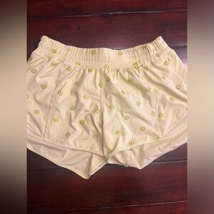 RARE Lululemon Hotty Hot Shorts